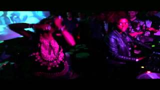 Jesse Boykins III - 'I Can't Stay' - live in the Boiler Room