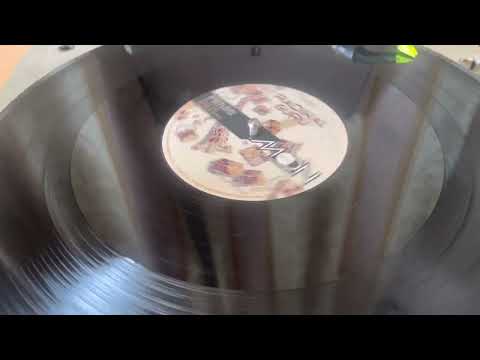 Vinyl Back Off / Radikal Guru feat Solo Banton remix DJ Madd