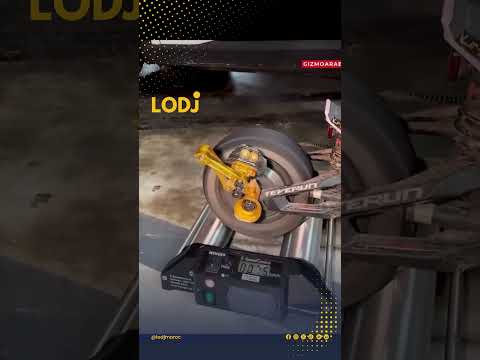 تخايل معايا غادي بسكوتر وطالع فـ 110 كلم/س! 🤯 هادشي لي وقع فـ سويسرا، والبوليس تماك تصدمو حيت معدل