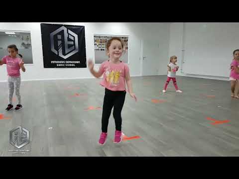 Kindertanz (4-6 Jahre) mit Anna Weber in der IE Dance School!🐣🐣🐣