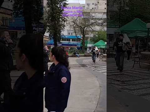 Feira do livro, na praça Saldanha Marinho ,# Ruas de santa Maria