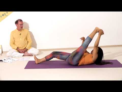 Fuß-zum-Scheitel-Stellung im Liegen - Eka Pada Shirasana Vorübung - Yoga Asana Lexikon