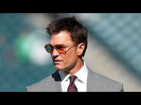 Tom Brady reacts to FOX NFL's Mark Sanchez decision with Terry Bradshaw point