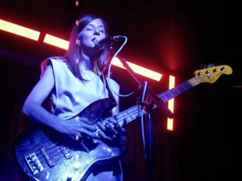 El May - Diamonds, Girl (Live @ Hoxton Square Bar & Kitchen, London, 01/10/14)