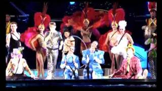 Take That - The Circus Live - Hold Up a Light (20/22)