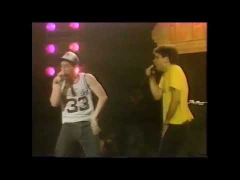 Beastie Boys HD : " I am most ill and I'm rhymin' and stealin' " 🎤