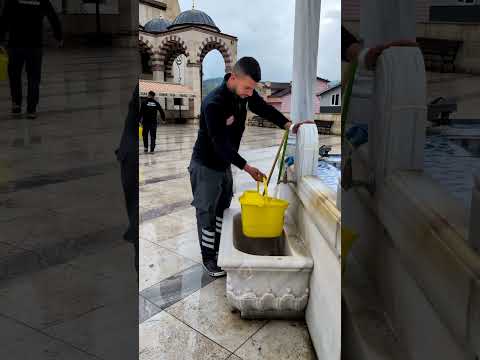 KURBAN BAYRAMI ÖNCESİ CAMİLERDE KAPSAMLI TEMİZLİK
