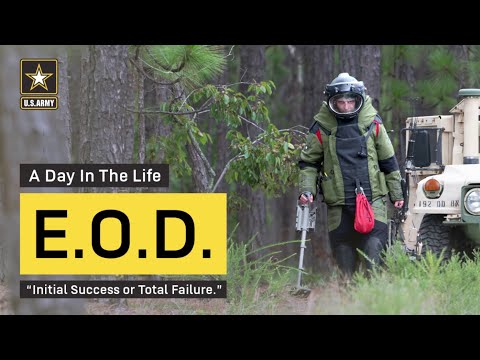 Day in the Life: Army E.O.D. | U.S. Army