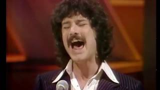 Burton Cummings CBC TV Special 1977  Part 11  &quot;Stand Tall&quot;