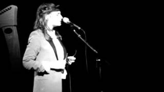 Christine and the Queens - Safe and Holy