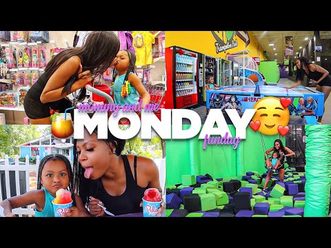 Mommy & Me MONDAY FUNDAY: Trampoline Park, SnoCones, Lunch Date, + Shopping at Target ♡