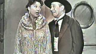 Ethel Merman and Bert Lahr Sing &quot;Friendship&quot;