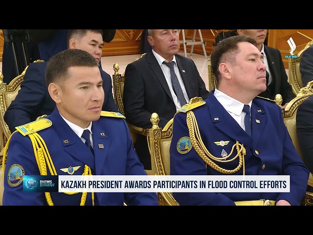 Kazakh President awards participants in flood control efforts