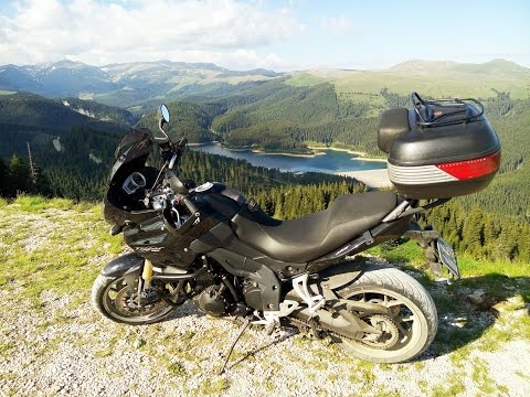 Spre Podul Cu Florile