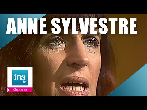 Anne Sylvestre "Une sorcière comme les autres" | Archive INA