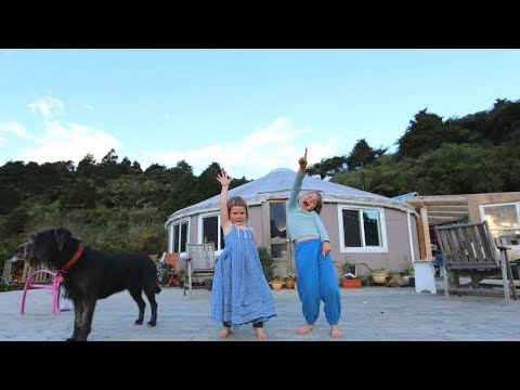 DAY IN THE UNSCHOOLING YURT LIFE | OFF GRID LIVING NZ | DITL