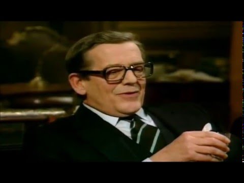 Yes Minister - Sir Arnold's Life after Cabinet Secretary