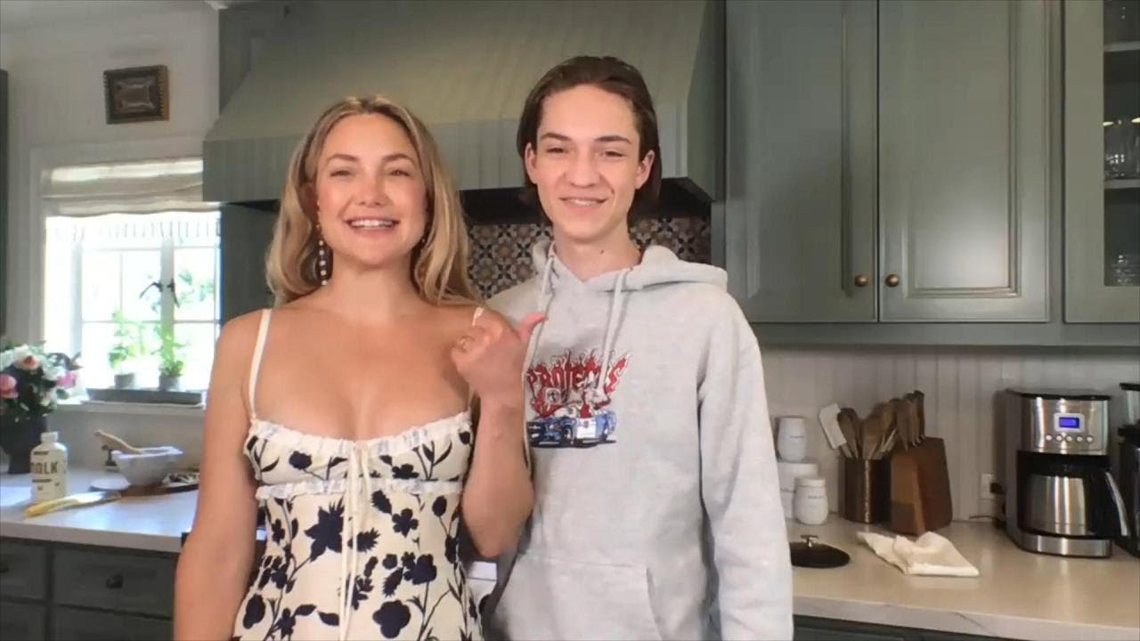 Kate Hudson Gives Tour Of Her Home Kitchen & Her 16-Year-Old Son Ryder Makes a Cameo thumnail