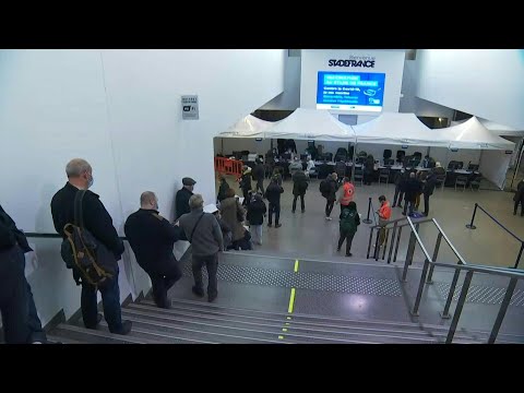 Stade de France vaccination centre opens | AFP