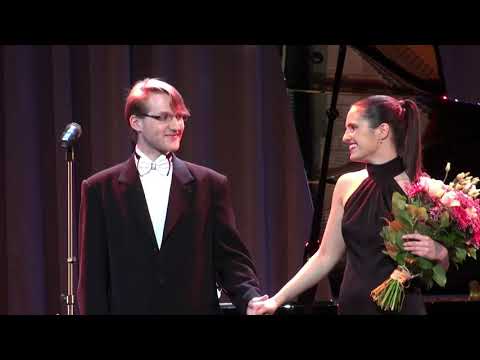 Joanna Jakubas & Stanisław Drzewiecki - “Walc dla Chopina” (A Waltz for Chopin) S. Niwelt
