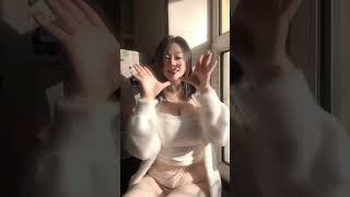 ngày 9 tháng 2, 2025