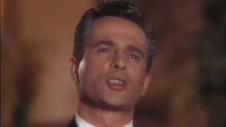 Larry Parks performing Al Jolson&#39;s Anniversary Song