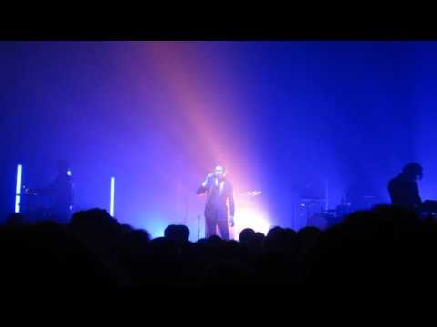Feu! Chatterton " Les Camélias" (Istres, 2/4/2016)