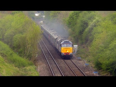 Double Headed Class 47 DRS stock move