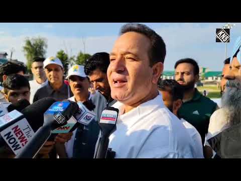Yoga is India's gift to humanity and a path to a healthy life. Its acceptance across the world reflects India's contribution to global well-being. Everyone should make yoga a part of daily life," says LoP #Sunil_SharmaBJP​