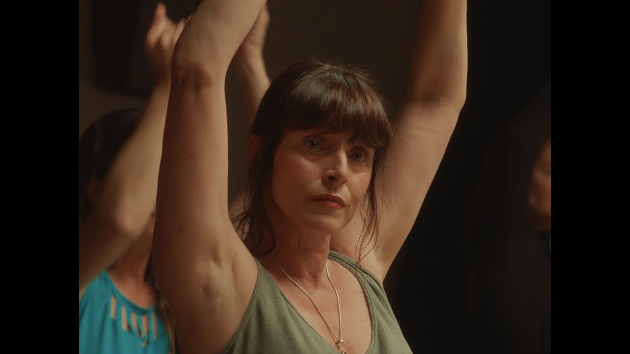 "Las colillas de mi casa" (2025) Trailer VOSE