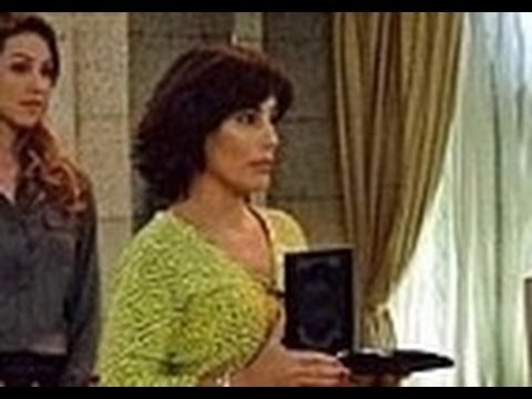 [Novela Guerra dos Sexos] Roberta devolve os diamantes a Otávio e recupera a Positano