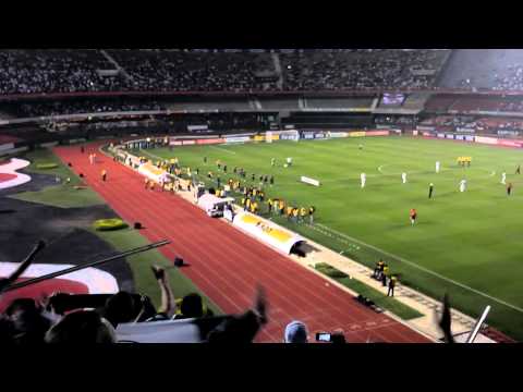 São Paulo 1x0 Coritiba SEMIFINAL Copa do Brasil 2012 IDA - Entrada Jogadores COXA