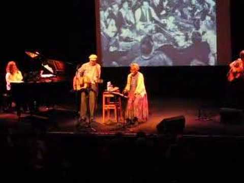 Liam Clancy & Odetta "Blowin in the Wind"