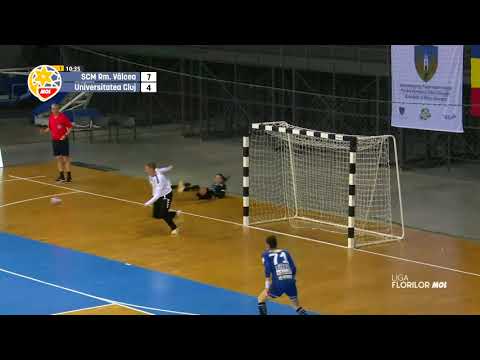 Cele mai tari faze ale meciului SCM Râmnicu Vâlcea - CSU Cluj Napoca, etapa a 14-a.