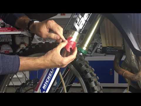 Fix Leaky Fork Seals Fast with the Seal Doctor - by #RiskRacing - #sealdoc #riskracingmoto