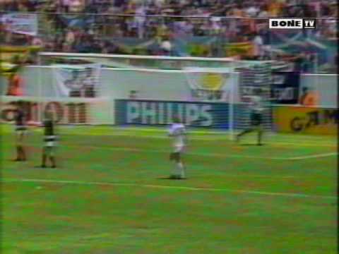 Copa do Mundo 1986 - Grupo E - Uruguai 0 x 0 Escócia