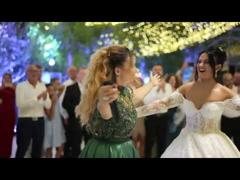 Viola Shqau - Martojm t'parin gzim