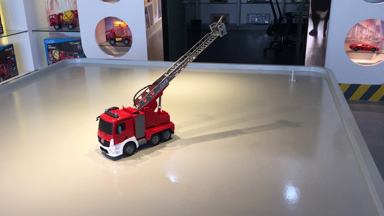 RC hasící auto Mercedes Arocs