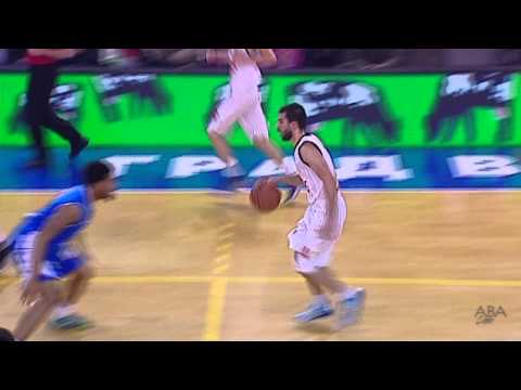 ABA Liga 2014/15, Round 21 match: Metalac Farmakom - MZT Skopje Aerodrom (9.2.2015)