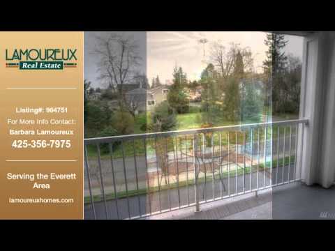 Everett Real Estate Condo for Sale. $189,950 2bd/1.75ba. - Barbara Lamoureux of LamoureuxHomes.com
