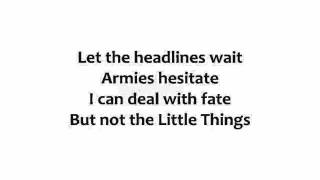 Danny Elfman - The Little Things w lyrics