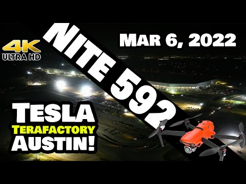 NIGHT FLIGHT: A PEEK INSIDE GIGA TEXAS! - Tesla Gigafactory Austin 4K  Nite 592 - 3/6/22 - Tesla TX
