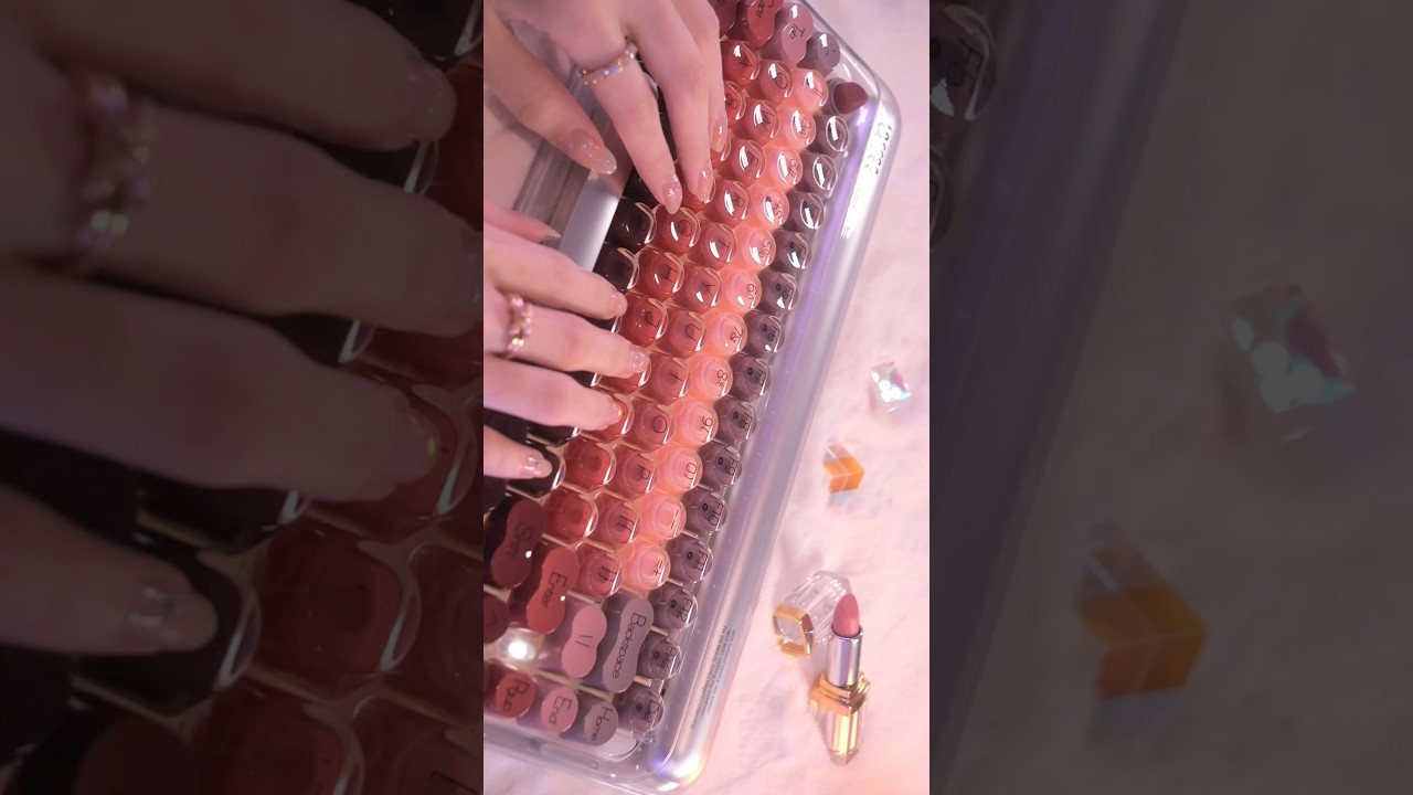 Lipstick? 💄 ASMR Cute Keyboard Typing ⌨️ "Lofree Lipstick" #asmr #shorts #asmrshorts #typing
