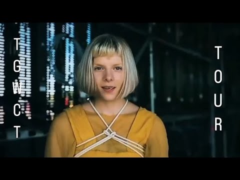 #BGM_Aurora - Nicko izzo shares this little video of AURORA and "The Gods We Can Touch Tour"❤#aurora