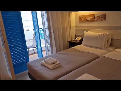 Hotel Kamari Beach in Santorini