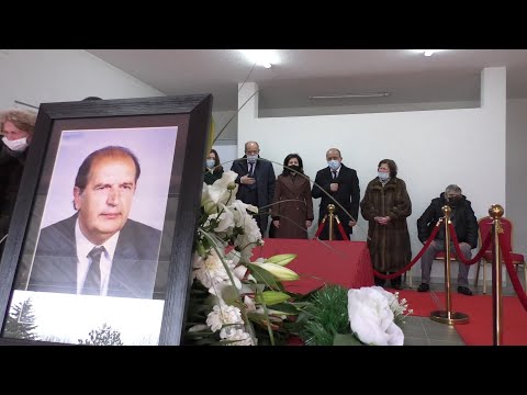 I ipet lamtumira e fundit profesorit Nuri Bashota