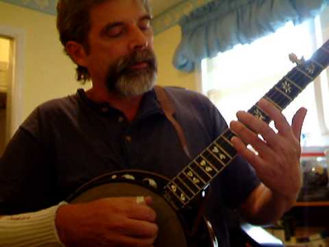 Natural harmonics on the 5-string banjo PART 2 (very short demonstration)
