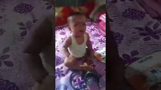 my soweet baby, he is cry for mother