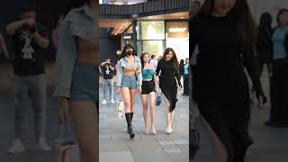 Download lagu Fashion Walking Styles in China tiktok compilation | Mejores Street Fashion Tik Tok #11 mp3