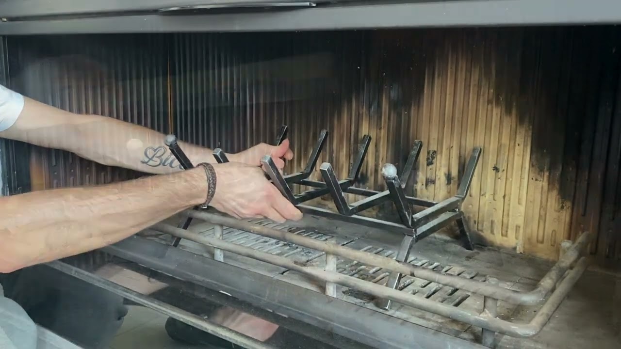 Brucialegna Per Camino In Ferro 5 Barre - Porta Legna 37x31x15cm, Design Robusto - Foto 6